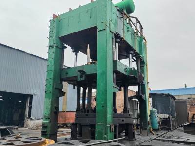3000T 프레스 기계